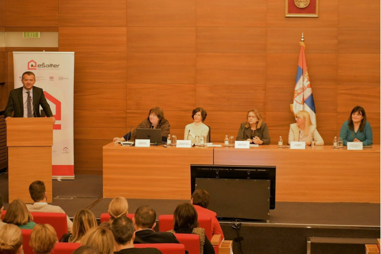 Lokalne poreske administracije na obukama povodom ukidanja poreskih prijava