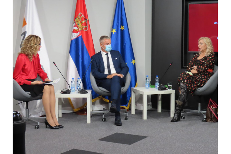 Introduce legalization incentives and free registration in the cadaster