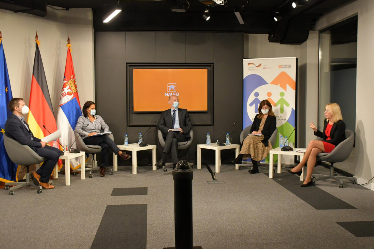 80.000 non-registered workers wait to be introduced in legal flows
