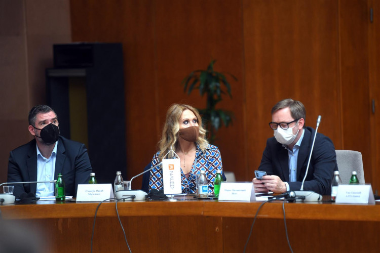 E-Invoices bring millions in savings and incomes to the economy and the state