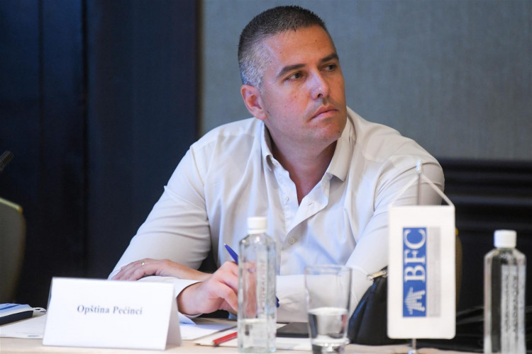 A club of cities and municipalities with a favorable business environment was established