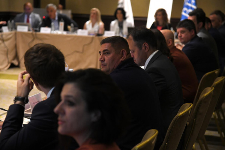 A club of cities and municipalities with a favorable business environment was established