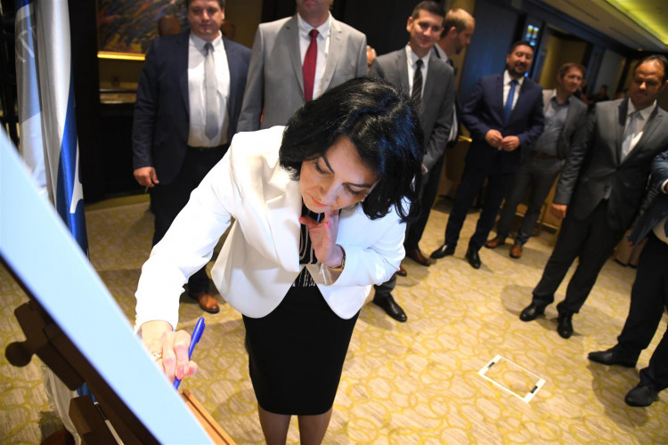A club of cities and municipalities with a favorable business environment was established