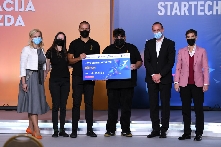 Proglašene prve StarTech zvezde - 29 timova i kompanija dobilo milion dolara za investicije