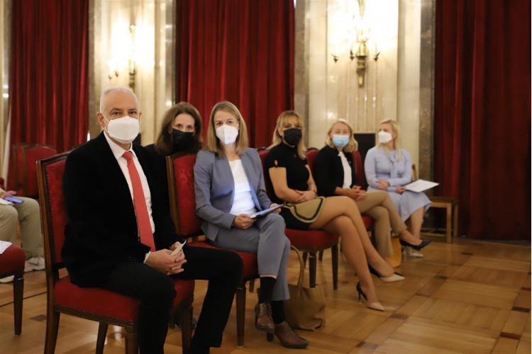 Grad Beograd priključio se projektu „Upravljanje staklenom ambalažom“