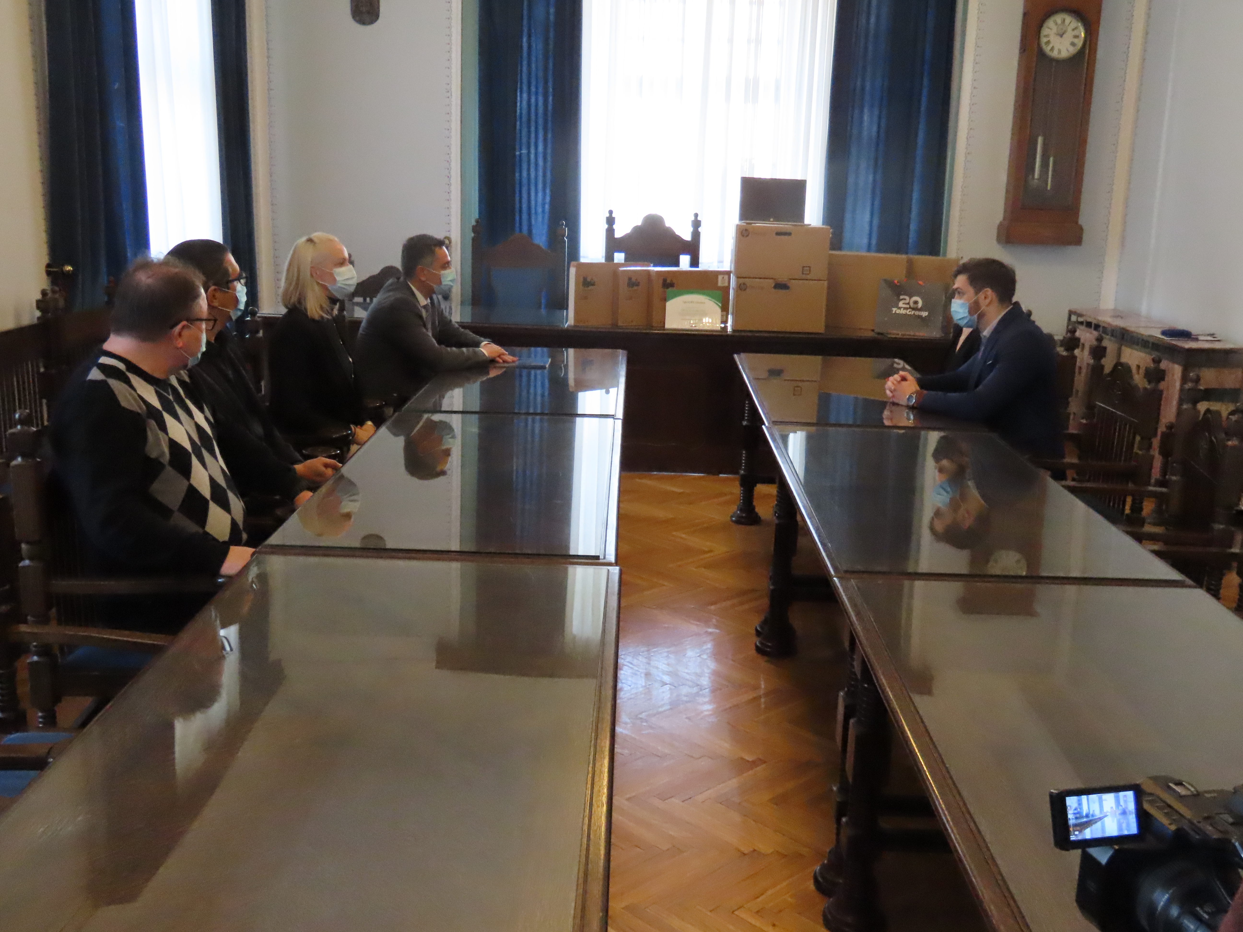 Digitalization of municipal land management: Computer equipment delivered to pilot local governments