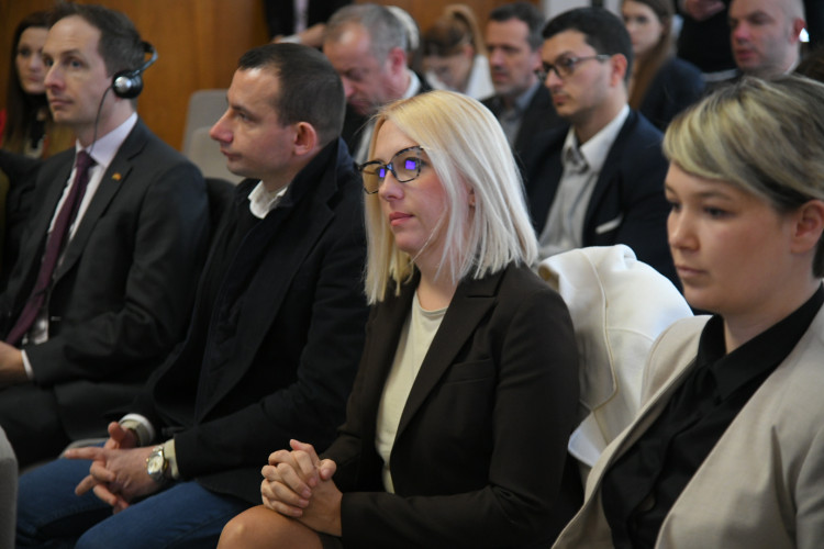 Podsticaj razvoju biznisa u Srbiji: Još milion dolara Startech grantova i novi Portal preduzetništva