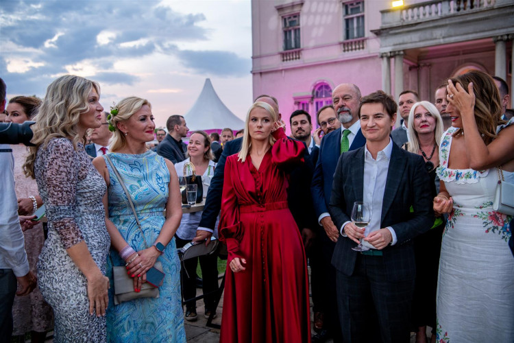 More than 1,000 guests joined the celebration of green-inspired September Gathering