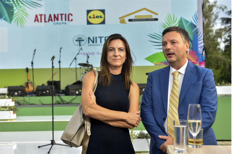 More than 1,000 guests joined the celebration of green-inspired September Gathering