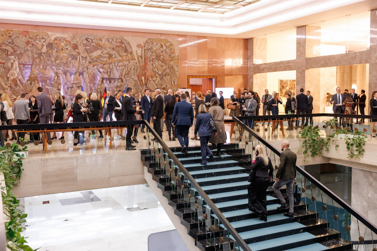 The Grey Book 16 introduced, Minister Mihailo Jovanović named Reformer of the year
