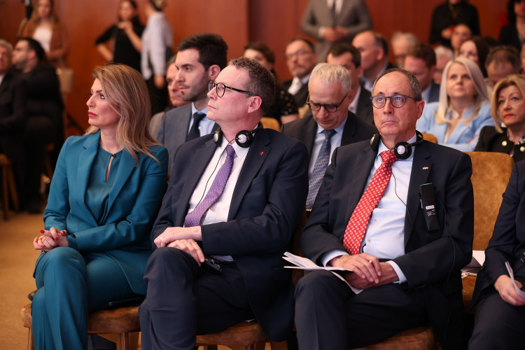 The Grey Book 16 introduced, Minister Mihailo Jovanović named Reformer of the year