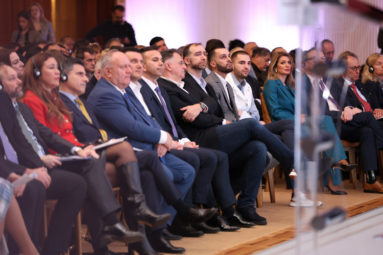 The Grey Book 16 introduced, Minister Mihailo Jovanović named Reformer of the year