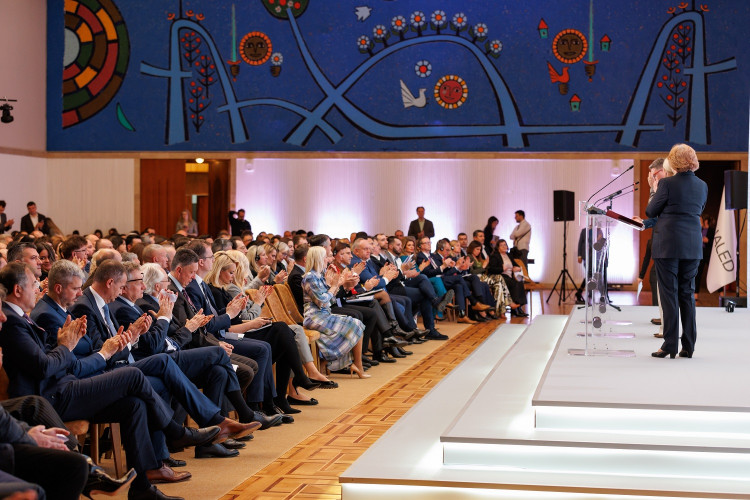 The Grey Book 16 introduced, Minister Mihailo Jovanović named Reformer of the year