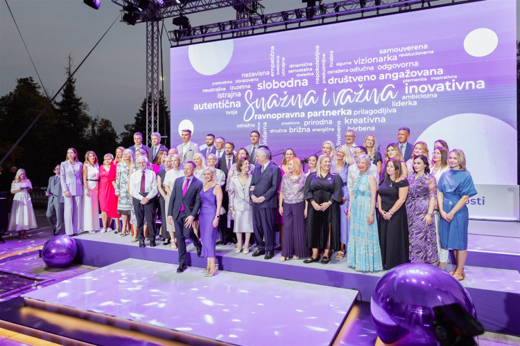 Žene budućnosti obeležile Septembarski susret