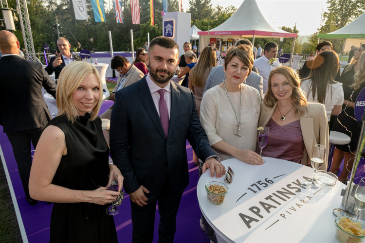 Žene budućnosti obeležile Septembarski susret