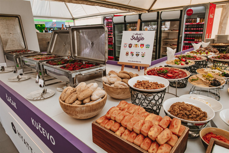 Žene budućnosti obeležile Septembarski susret