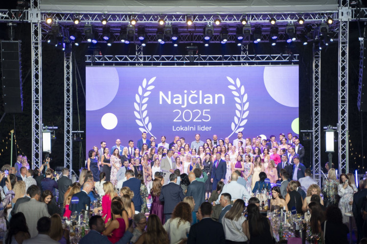 Žene budućnosti obeležile Septembarski susret