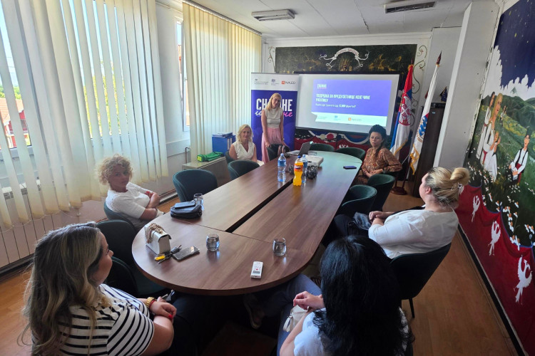 Kako do granta od 10.000 funti: Održane info sesije za preduzetnice širom Srbije 