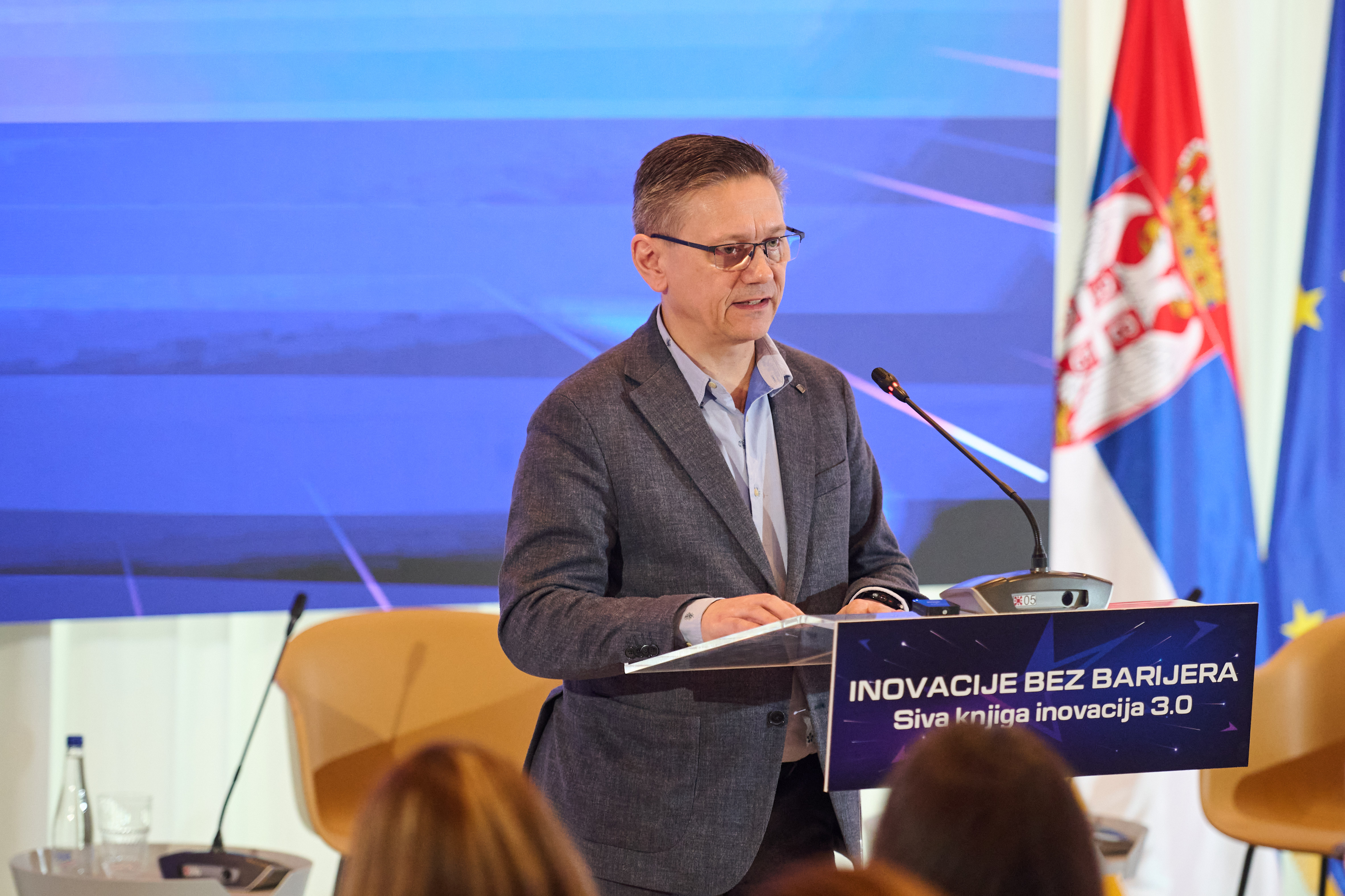 Stigla Siva knjiga inovacija 3.0 - 45 preporuka za brži razvoj startapa i tehnološke privrede u Srbiji 
