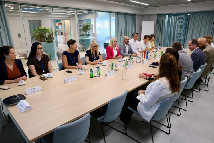 Office for IT and eGovernment and the Center for Support to the Digital Transformation of Public Administration in Service of Citizens and Businesses